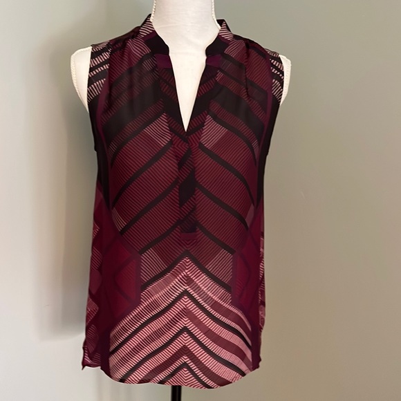 Sleeveless Silk Blouse by Vince - Picture 1 of 12